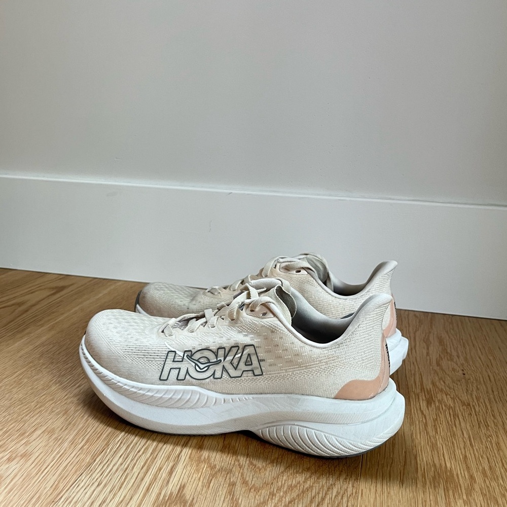 Hoka Women’s Mach 6